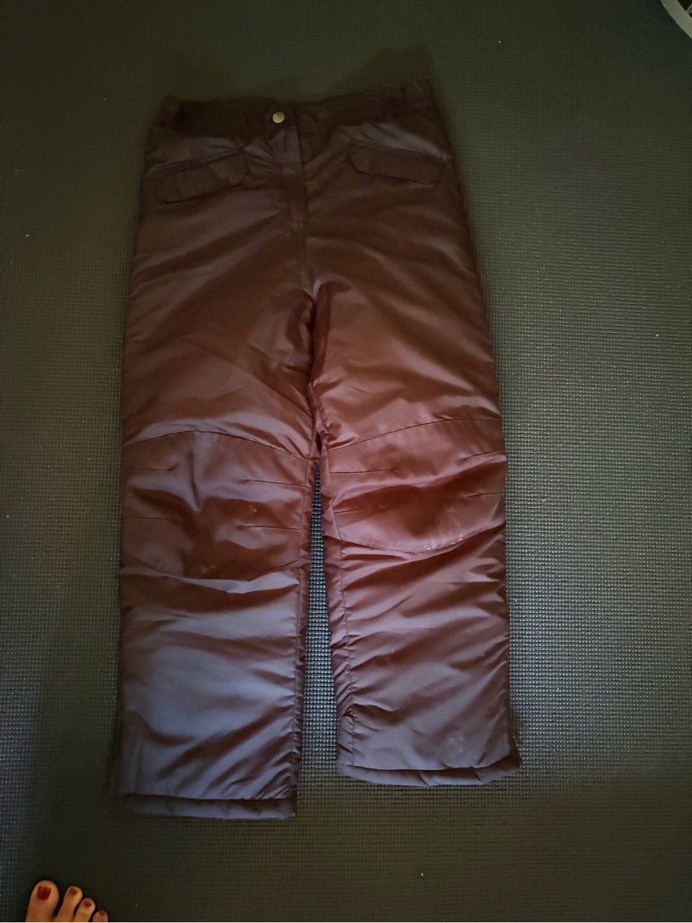 Kids Insulated Snow Pants - BLACK- camera is making weird fade!!